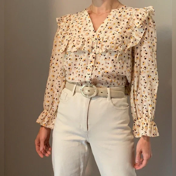 ba&sh Cream Ruffle Blouse with abstract Print - Picture 2 of 8